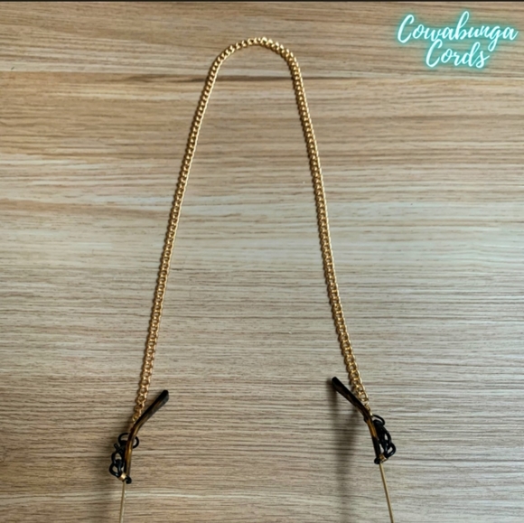 Cowabunga Cords Facemask Chain w/ Sunglass Holder - Picture 3 of 5